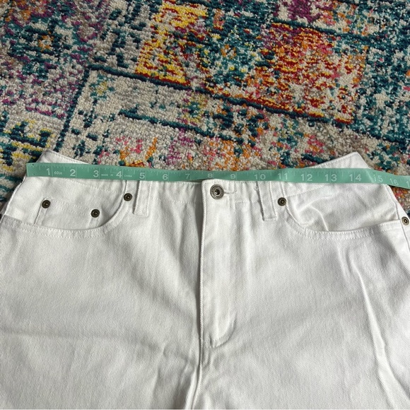 Vintage Mom Jeans Shorts Liz Claiborne White Cotton Sz 10 - Picture 4 of 10
